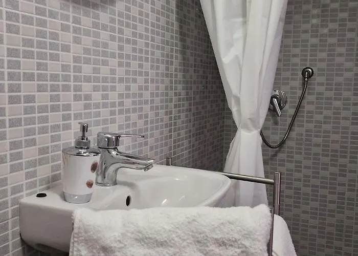 בית נופש Small House Monferrato *